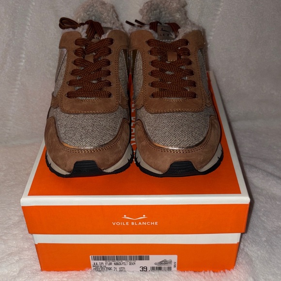 NWT VOILE BLANCHE Julia Genuine Shearling Sneaker in Brown Beige - Picture 8 of 15